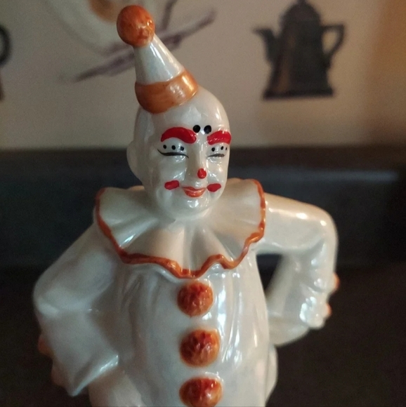 Aldon Lusterware Fine Porcelain Musical Clown Rare! EUC Vintage LIKE NEW DISPLAY - Picture 5 of 7